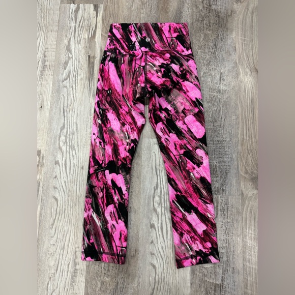 Lululemon Wunder Train High-Rise Crop size 2 - Picture 4 of 7